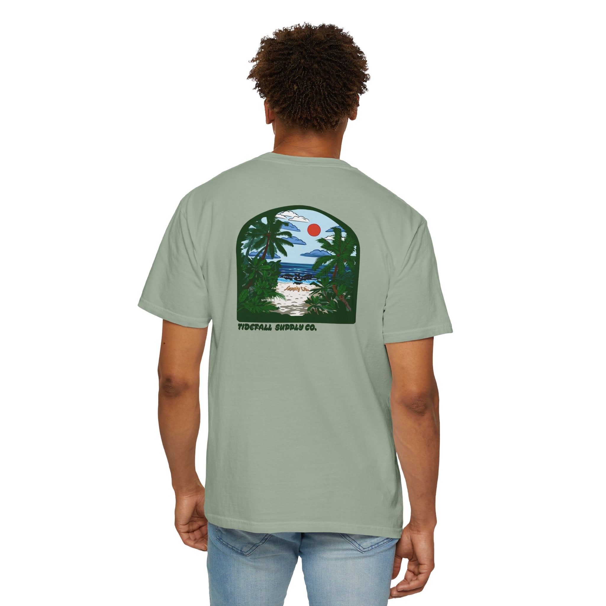 T-Shirt — Tropical Beach Graphic "Aloha Vibes"