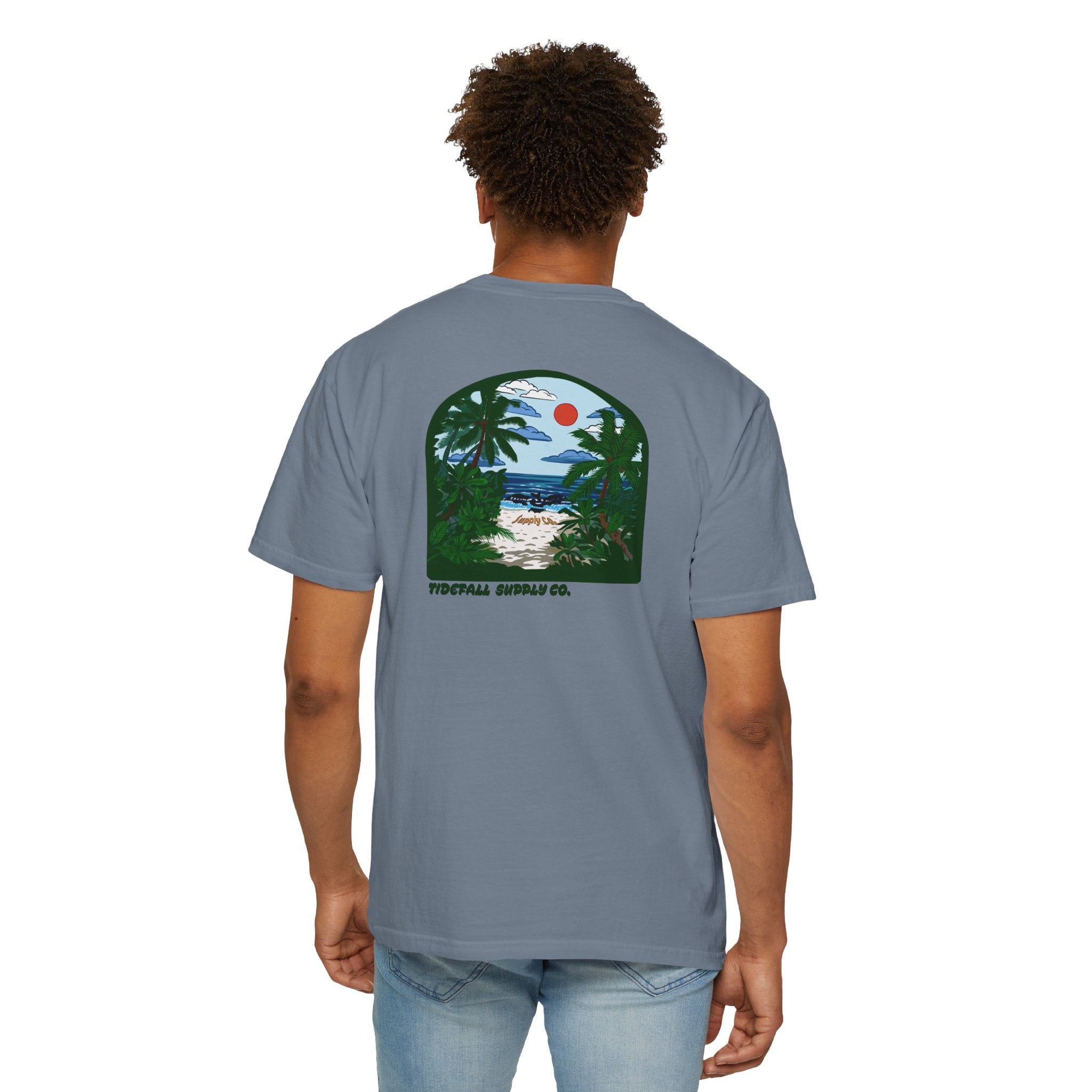 T-Shirt — Tropical Beach Graphic "Aloha Vibes"