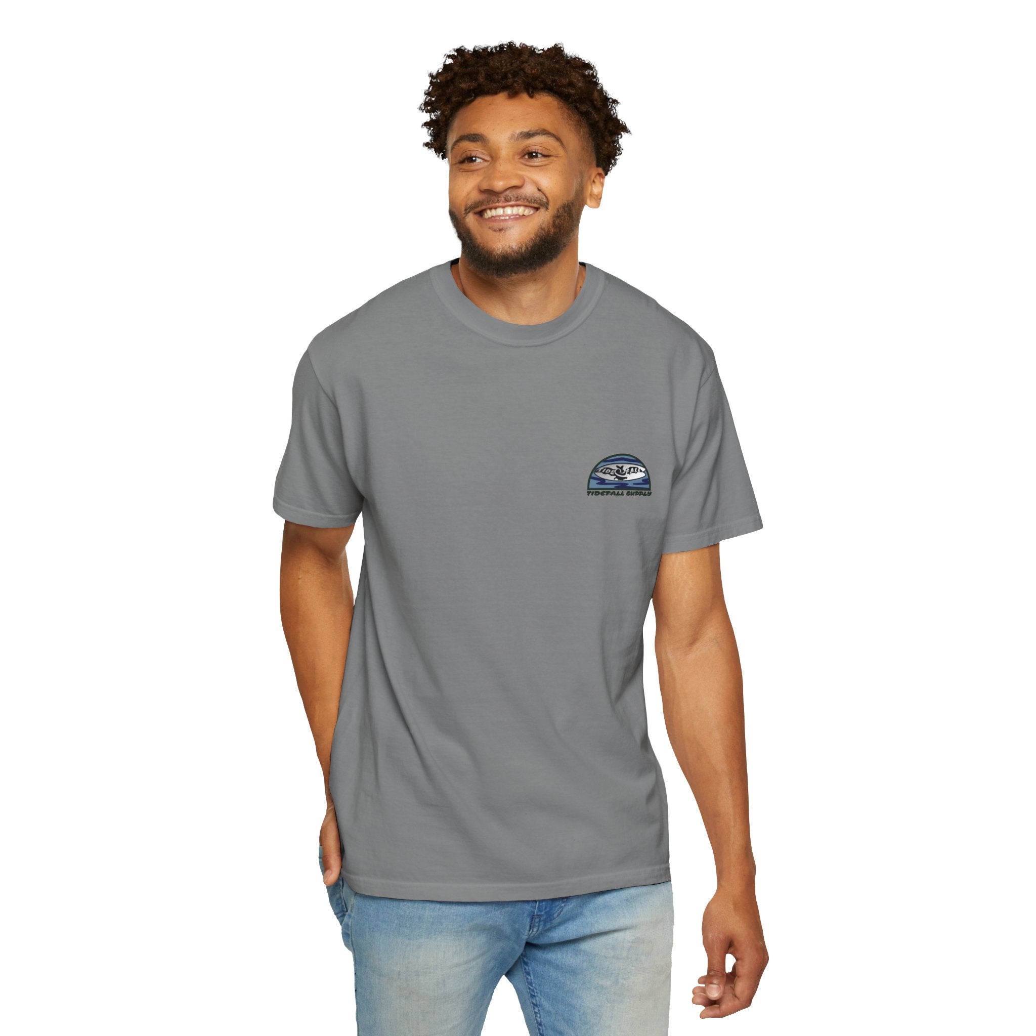 T-Shirt — Tropical Beach Graphic "Aloha Vibes"