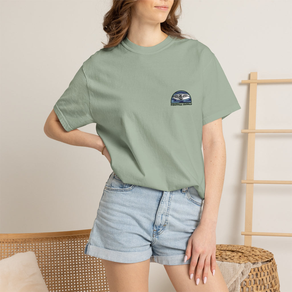 T-Shirt — Tropical Beach Graphic "Aloha Vibes"